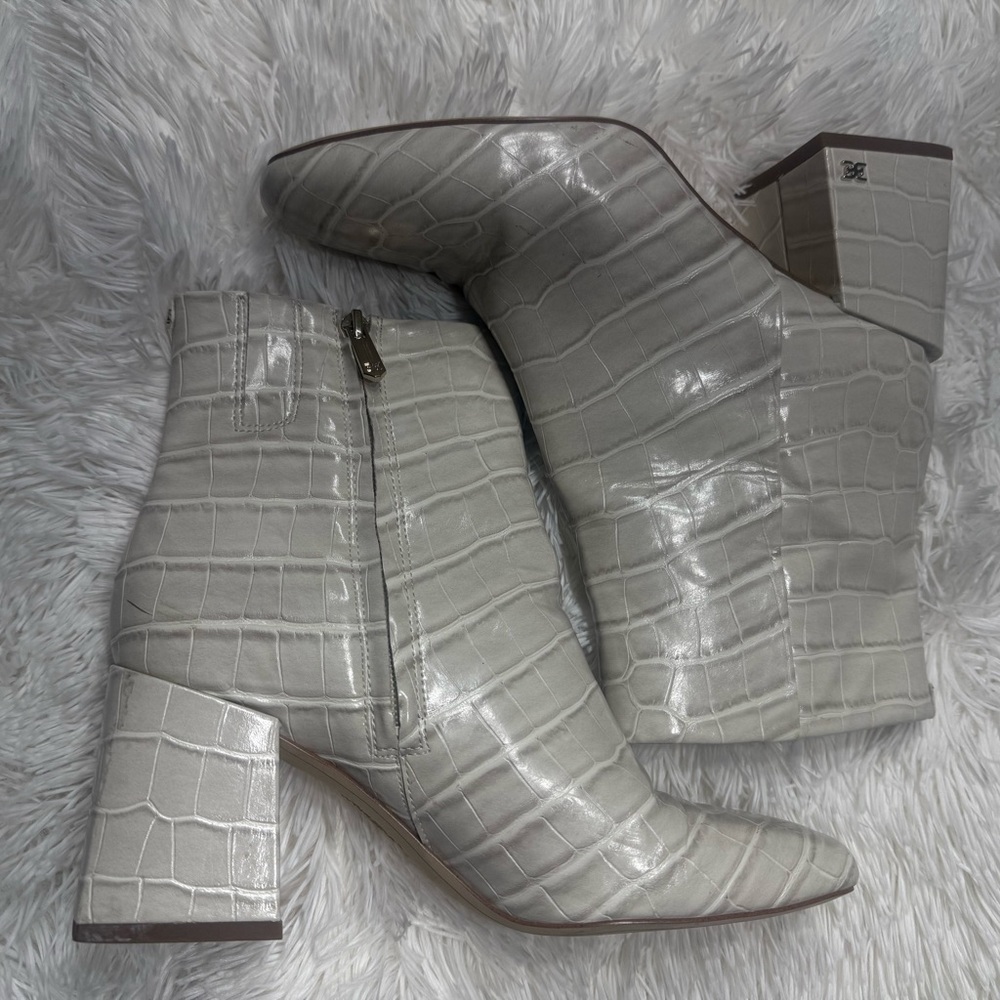 Sam Edelman Ivory Croc-Embossed Block Heel Boots – Size 8 - Picture 12 of 14